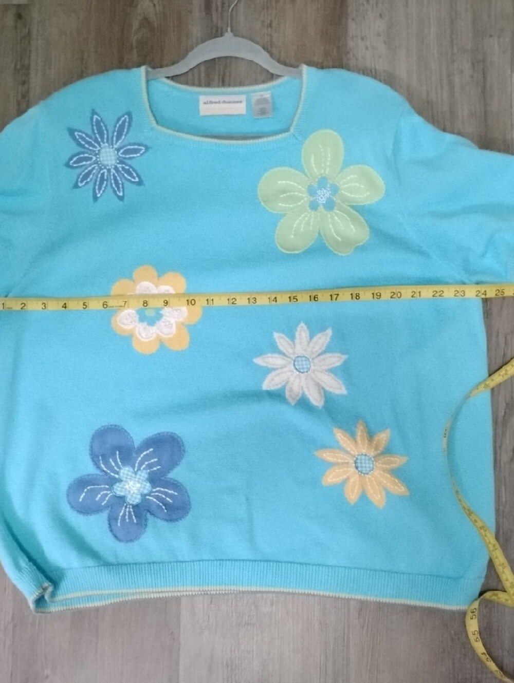 Alfred Dunner Turquoise Floral Appliqué Short Sleeve Top - Picture 8 of 12